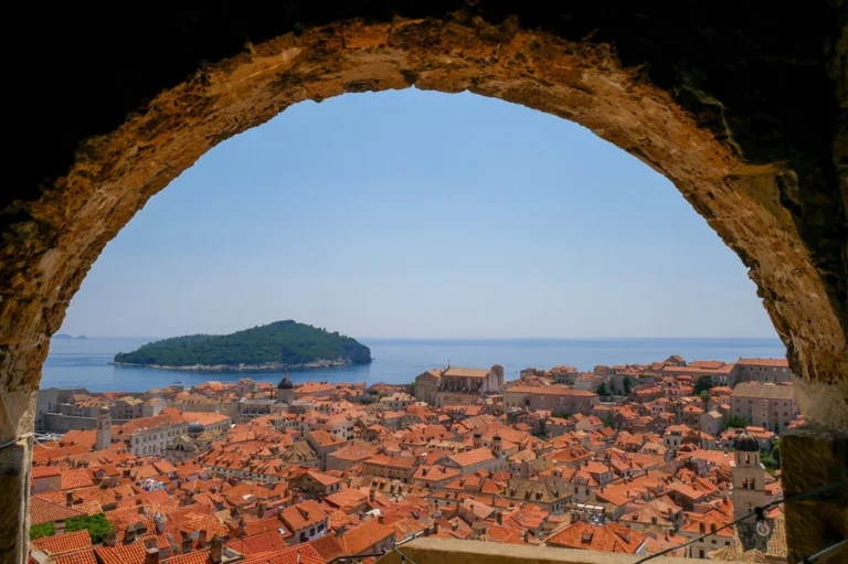 Fotografija uz tekst Staše Aras „Proleće“