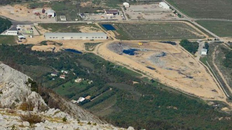 Deponija Uborak, Husein Oručević, AbrašRadio, Zemlja-Voda-Zrak, Mostar, BiH