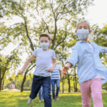 Život u vrijeme zaraze, Arnela Memić