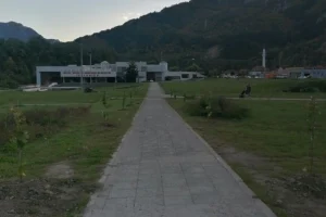 Kompleks muzeja "Bitka za ranjenike na Neretvi" u novom ruhu nakon hortikulturnog uređenja