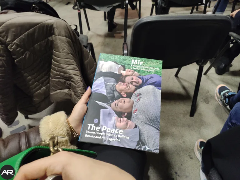 OSCE u BiH promovira publikaciju za mlade i mir u BiH
