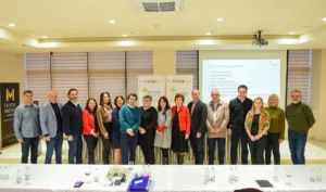 Naslovna-Potpisivanje-ugovora-sa-primateljima-bespovratnih-sredstava