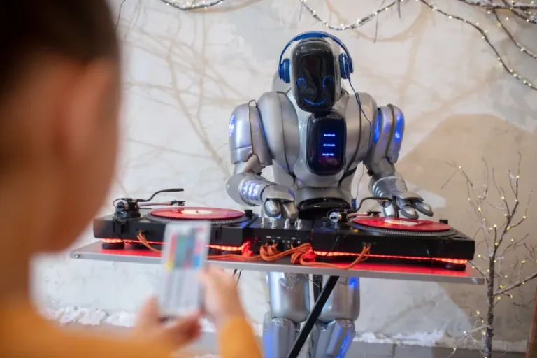 Googleova AI tehnologija može stvoriti muziku bilo kojeg žanra iz tekstualnog opisa