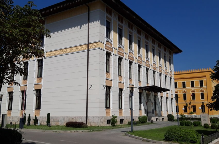 HO35