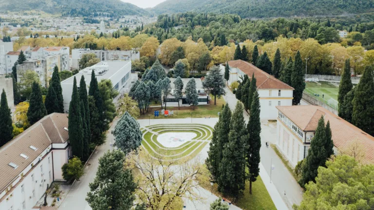 Organizirana humanitarna večer za akademski put studenata u potrebi