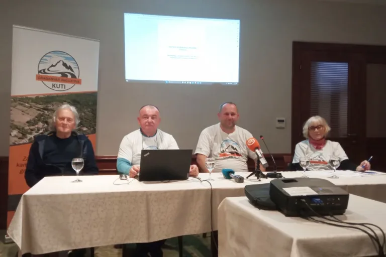 Predstavnici Građanske incijative "Kuti" održali press konferenciju