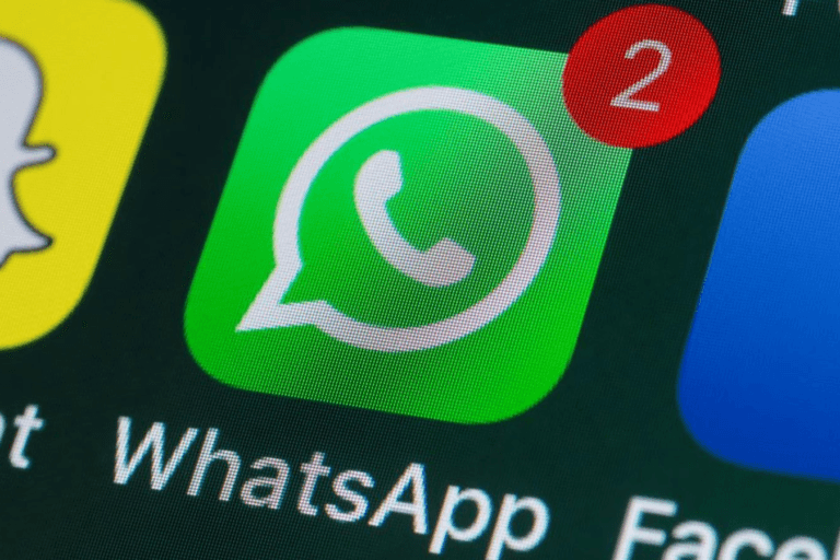 Prisluškuje li WhatsApp korisnike noću?