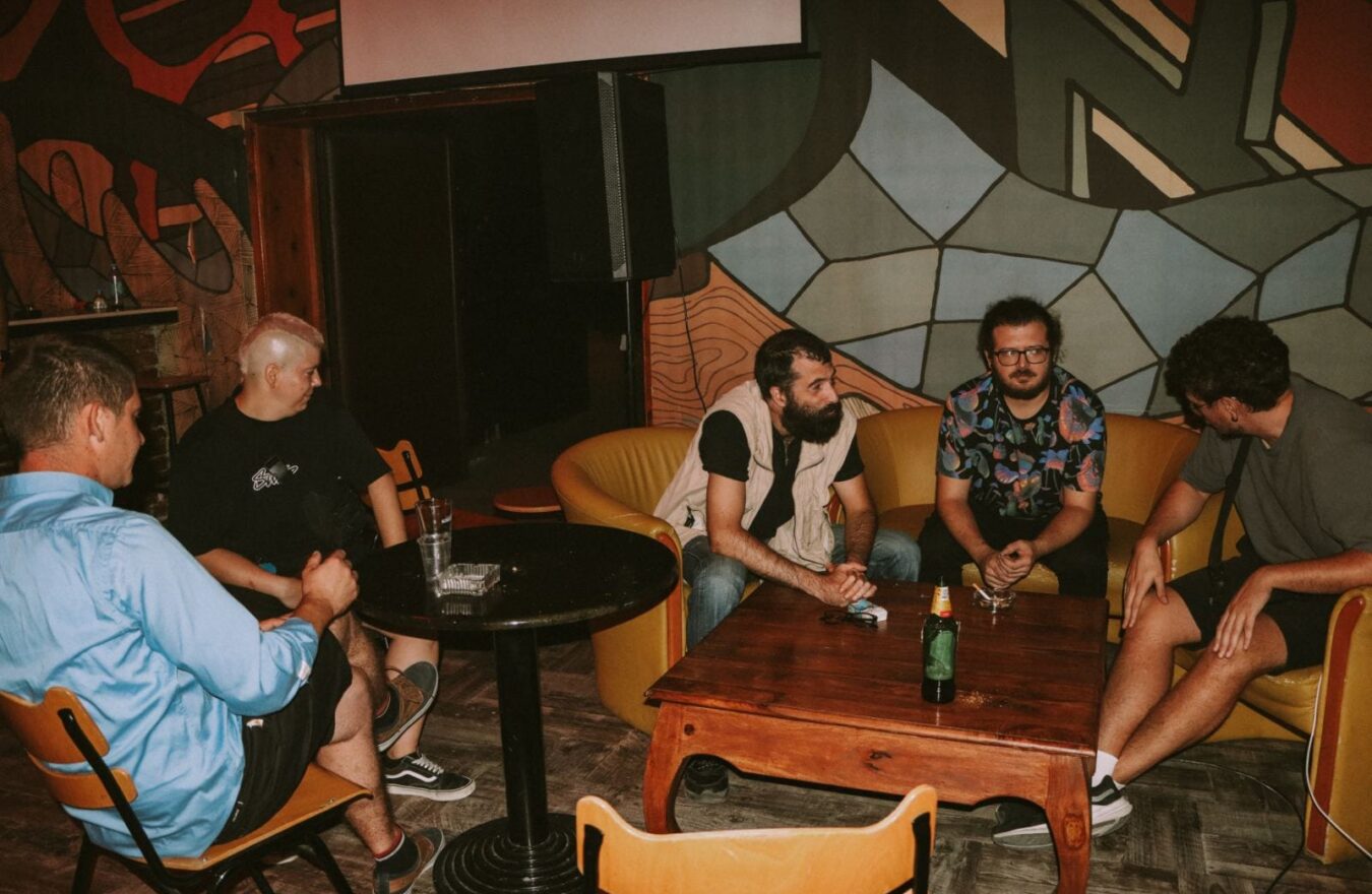 0-02-05-aa21c088ea2b163d2ea7b354575d0cf73eb499f598941573552239f286606bad_ba754cee81f8a902