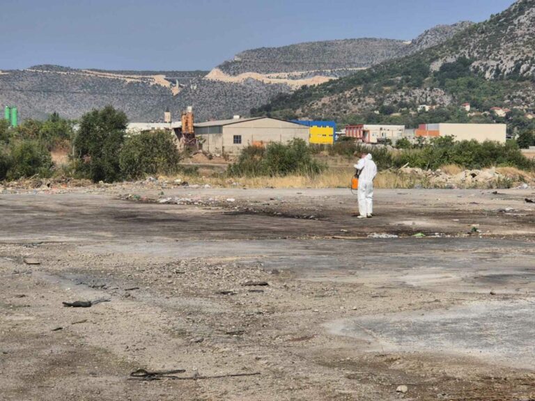 Pretovarna stanica komunalnog otpada u Mostaru nakon dezinfekcije i dezinsekcije
